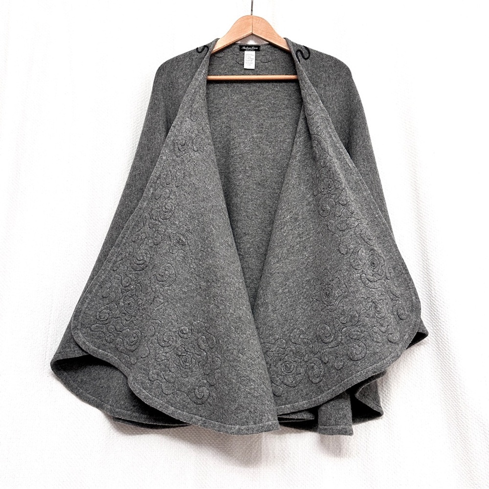 Chic Wool Italian made Gray Women's Poncho with Embroidery - Picture 8 of 12